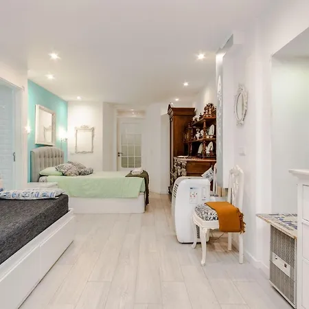 Maria Sardinha Apartment *